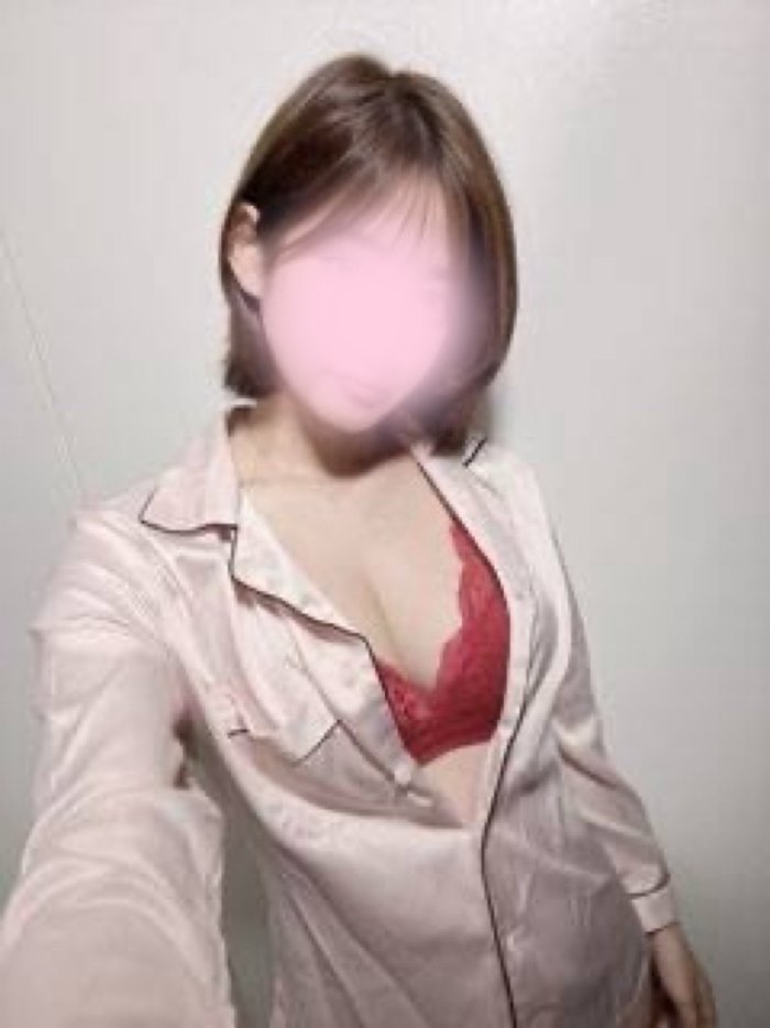 ❤︎優しい笑顔とキレカワなルックスとEカップが魅力的❤︎