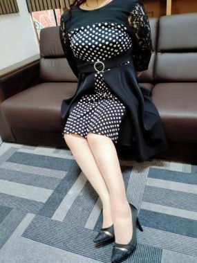 Madam  Cherish|恵子