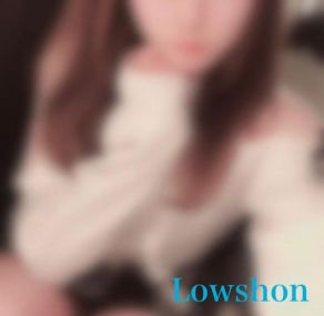 Lowshon-ひめか（綺麗系大人）