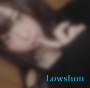 Lowshon-ひかる（清楚系）