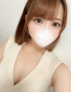 ウルトラハピネス-萩谷さりな
