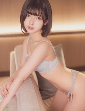 ウルトラプラチナム|咲良ひまり