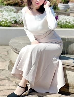 月の真珠-新宿-|高松ののか