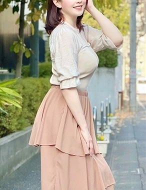 月の真珠-新宿-|新田さゆり