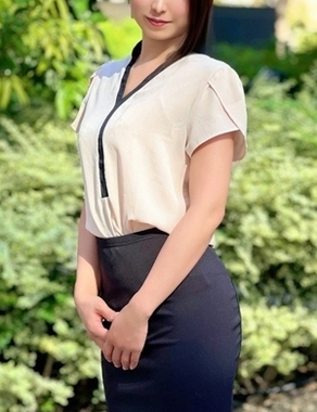 月の真珠-新宿--城田いちか