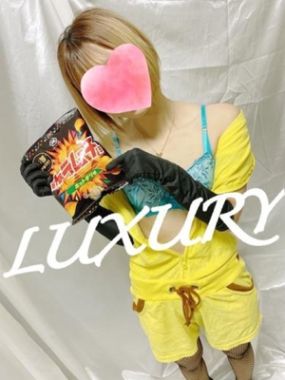 Luxury-百瀬ｱﾝｽﾞ(ｴﾛﾘｽﾄ