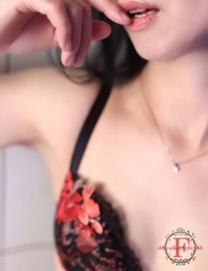 名古屋痴女性感フェチ倶楽部-かれん