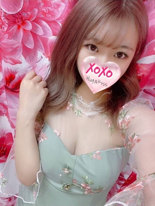愛嬌抜群のFカップ美女♪ - XOXO Hug&kiss ミナミ店